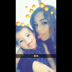 Meet your Posher, Mia